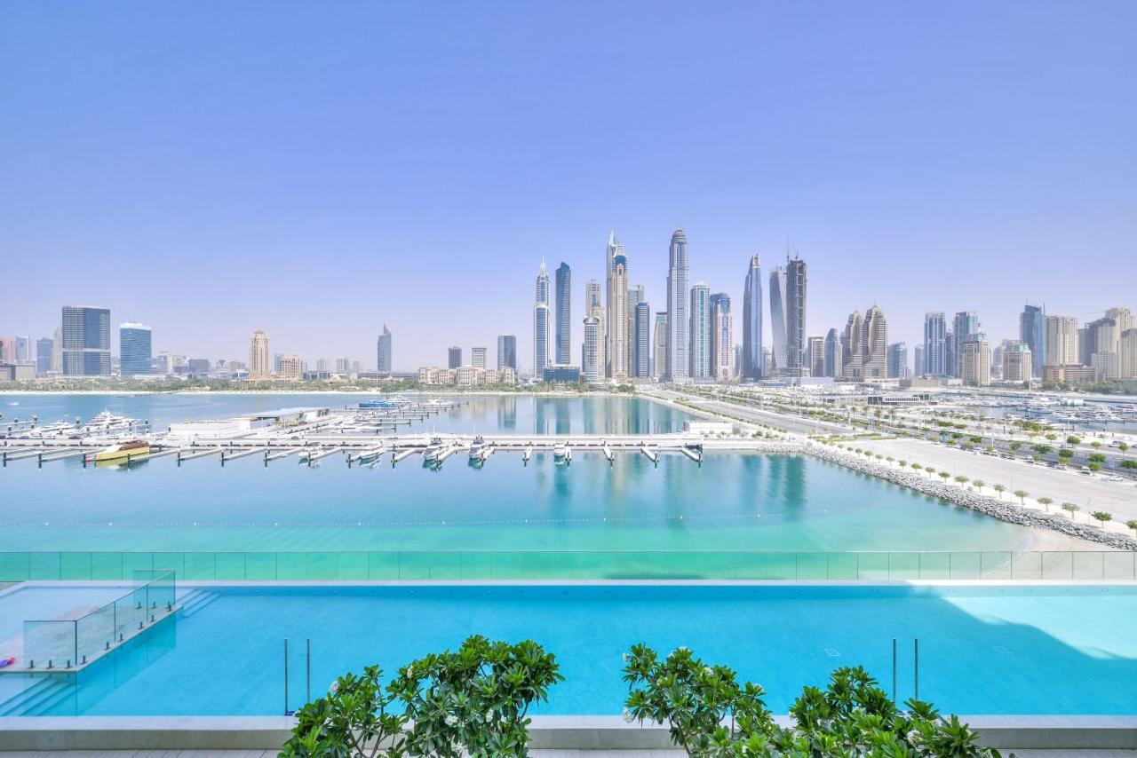Ultra Luxury Emaar Beachfront - Private Beach And Pool Dubai Exterior foto
